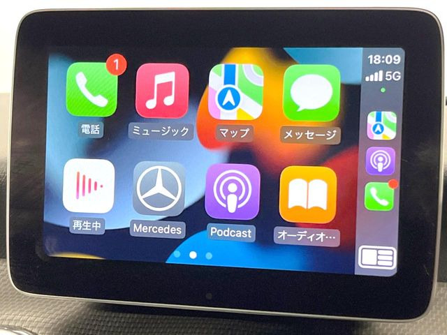 ��Apple Car Play:�X�}�z�Ƃ̗L���ڑ��ŁA�i�r�E�I�[�f�B�I�Đ��ȂǃX�}�z�̃A�v���@�\����ʂł��g����֗��@�\�ł�!