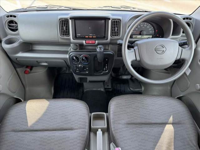NV100クリッパーDX ハイルーフ 5AGS車