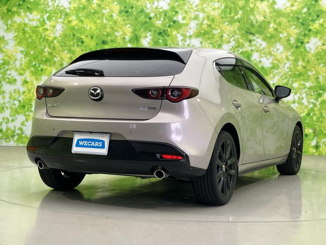 MAZDA3ファストバック1.5 15S ブラックトーンエディション