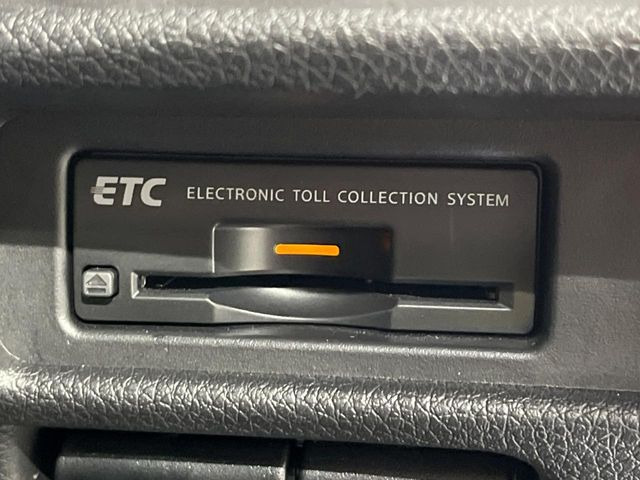 【ETC】高速道路の料金所をストレスなく通過!話題のスポットやサービスエリアに多い「スマートIC」利用時は必須のアイテムです。当店でセットアップを実施、ご納車当日からすぐにご利用いただけます!