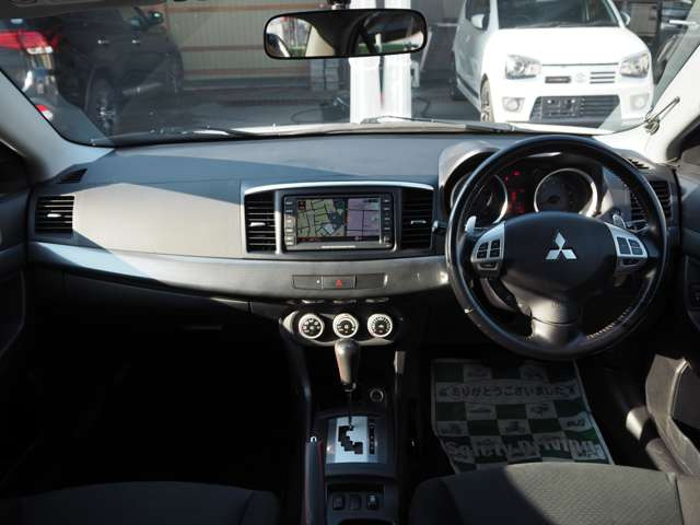 ギャランフォルティス2.0 スポーツ ナビパッケージ 4WD