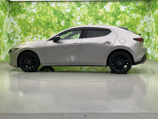 MAZDA3ファストバック1.5 15S ブラックトーンエディション