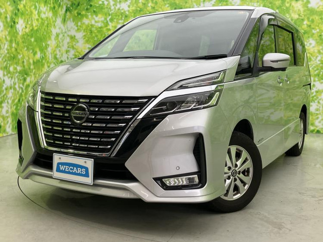 セレナ2.0 ハイウェイスターV 4WD