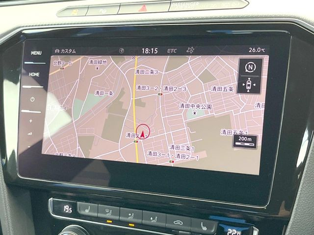 �������i�r:��̊��̂���i�r�́A����������ԓ������o���Ă���܂��B�I�[�f�B�I�@�\���[�����Ă���܂��̂ŁA�^�]�����y���߂܂���