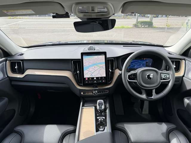 XC60ウルトラ B5 AWD 4WD