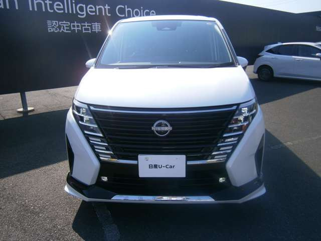 セレナ1.4 e-POWER ハイウェイスターV