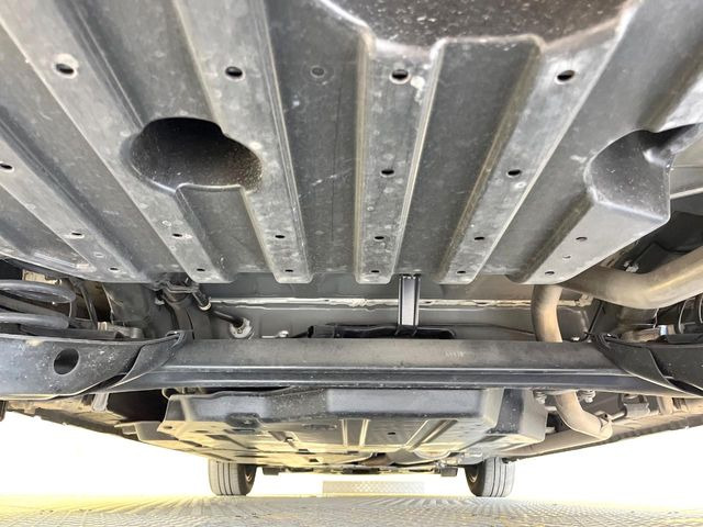 下回りがきれいなうちに、防錆加工の施工がオススメ。降雪地域はもちろん、沿岸部にお住いの方や、趣味でマリン・ウィンタースポーツをされる方に大変好評いただいております。