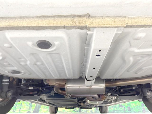 下回りがきれいなうちに、防錆加工の施工がオススメ。降雪地域はもちろん、沿岸部にお住いの方や、趣味でマリン・ウィンタースポーツをされる方にご好評いただいております。