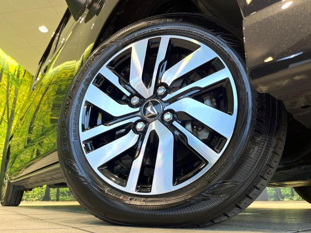 �y����14�C���`�A���~�z�C�[���z�O�ςɃ}�b�`���������A���~�z�C�[���𑕒����Ă���܂��B�e��ЊO�A���~�z�C�[����A�X�^�b�h���X�^�C�����戵�����Ă���܂��B���񂲑��k����������