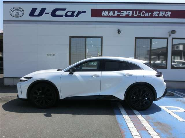クラウンスポーツ2.5 Z E-Four 4WD