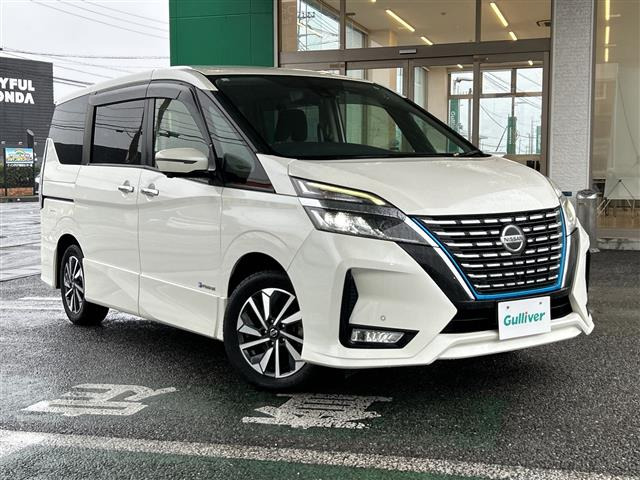 セレナ1.2 e-POWER ハイウェイスターV