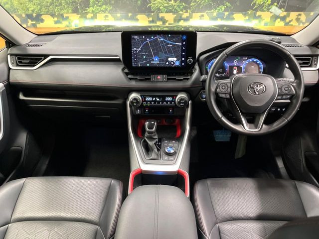 RAV42.0 アドベンチャー オフロードパッケージ II 4WD