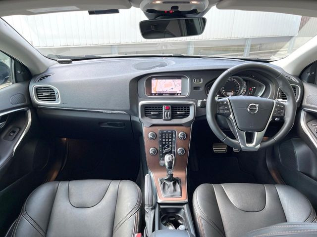 V40クロスカントリーT5 AWD クラシック エディション 4WD