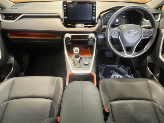 RAV42.5 ハイブリッド アドベンチャー E-Four 4WD