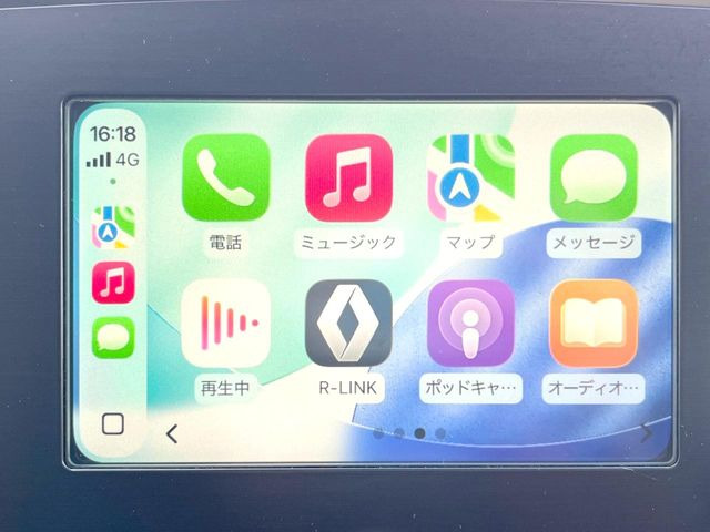 ��Apple Car Play:�X�}�z�Ƃ̗L���ڑ��ŁA�i�r�E�I�[�f�B�I�Đ��ȂǃX�}�z�̃A�v���@�\����ʂł��g����֗��@�\�ł�!