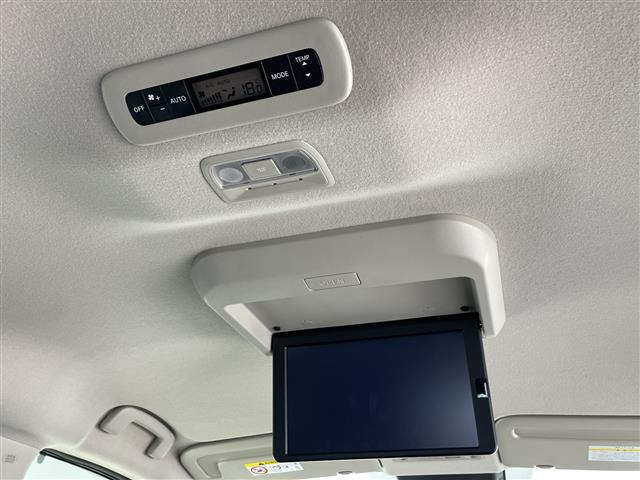 セレナ1.4 e-POWER ハイウェイスターV