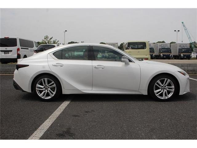 同業者様への販売はお断りさせていただきます。車検無し車両の場合は、車検を取得したお支払い総額で表示しております。