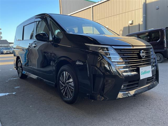 セレナ1.4 e-POWER ハイウェイスターV