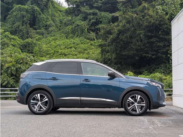 3008GT ハイブリッド4 4WD