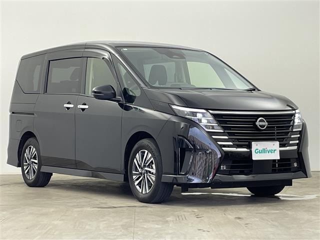 セレナ1.4 e-POWER ハイウェイスターV