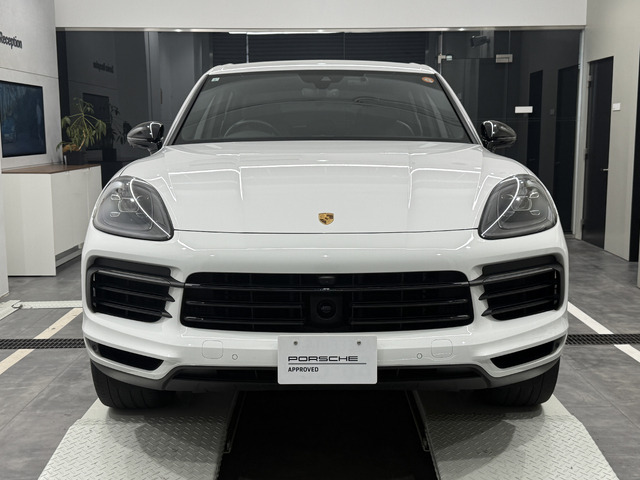 カイエンE ハイブリッド ティプトロニックS 4WD