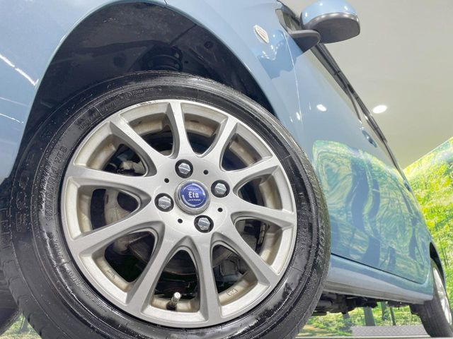 �y����14�C���`�A���~�z�C�[���z�O�ςɃ}�b�`���������A���~�z�C�[���𑕒����Ă���܂��B�e��ЊO�A���~�z�C�[����A�X�^�b�h���X�^�C�����戵�����Ă���܂��B���񂲑��k����������