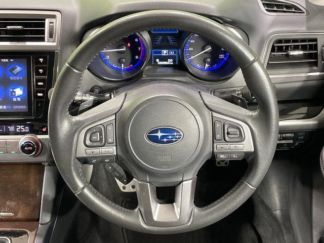 �y�X�e�A�����O�X�C�b�`�z�^�]���A�O������ڐ������炷���ƂȂ��A�I�[�f�B�I���̑��삪�\�ȕ֗��@�\!���S&���K�ȃh���C�u�����o���Ă���܂���