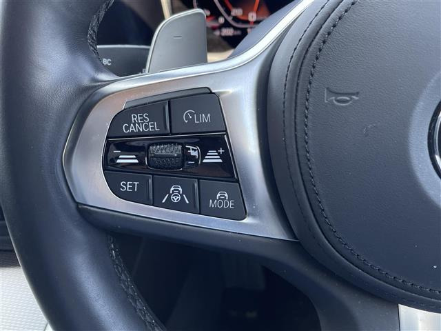 3シリーズセダンM340i xドライブ 4WD
