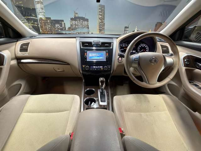 ���{�����s�ɃZ�_���ESUV�𒆐S�Ɂw���l�ł����i�x�œW�����Ă���ǎ����ÎԐ��X�ł��B���̗��C�����Ȃ��̎ԗ�����Ŏ�舵��!�B�֐��n��ōł������ȉ��i���ŗǎ��Ԃ����񋟂ł���悤�w�߂Ă���܂��B