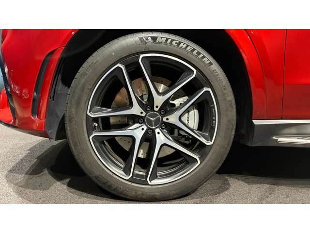 GLEAMG GLE53 4マチックプラス (ISG) 4WD