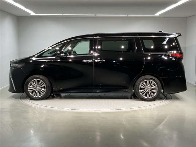 アルファードハイブリッド 2.5 Z E-Four 4WD