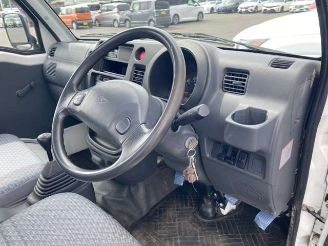 ���X�A�݌ɑ䐔70��ȏゲ�����܂��B���Д̔��X�y�[�W���瑼�̎ԗ������m�F����������