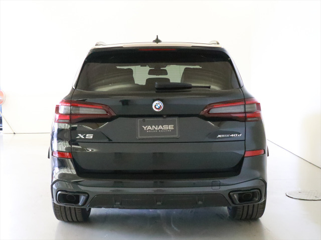 X5xドライブ 40d Mスポーツ 4WD