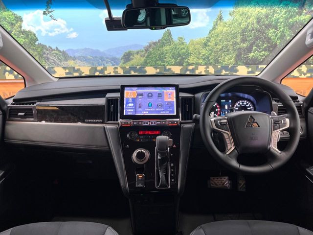 デリカD:52.2 シャモニー 電動サイドステップ 4WD