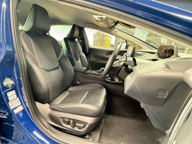 �^�]�Ȃ��L�X�Ƃ��Ă���^�]���₷�������������Ă��܂��������N���[�j���O�����{�ς݂ł��B