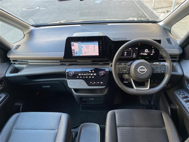 セレナ1.4 e-POWER ハイウェイスターV