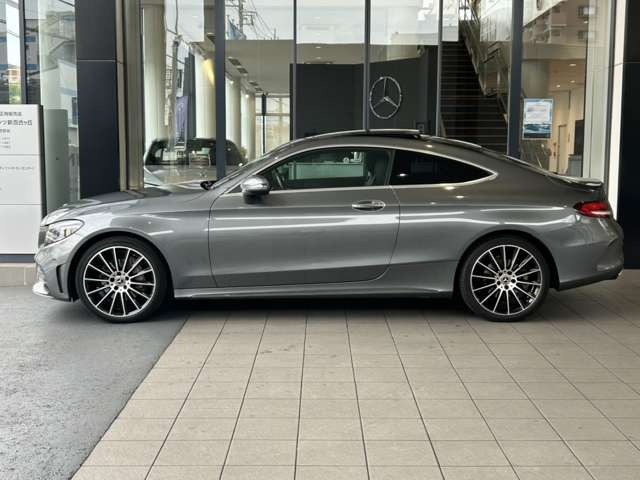 CクラスクーペC180 スポーツ レザーエクスクルーシブパッケージ