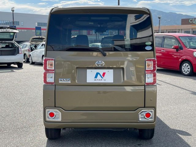 �������x�̃K���X�疌�ŝ����͂������A�㎿�ȃc���E����������B���O����_���J�����؂Ȉ��Ԃ�ی삵�A�F�����E�򉻂�h�~�B�u�e�X�v���b�V���R�[�g�v�A�u�e�v���~�b�T�R�[�g�v���炨�I�т��������܂��B