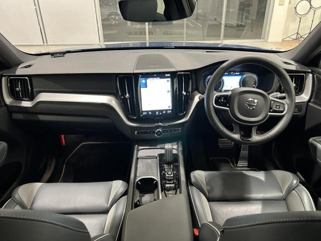 XC60B6 AWD Rデザイン 4WD