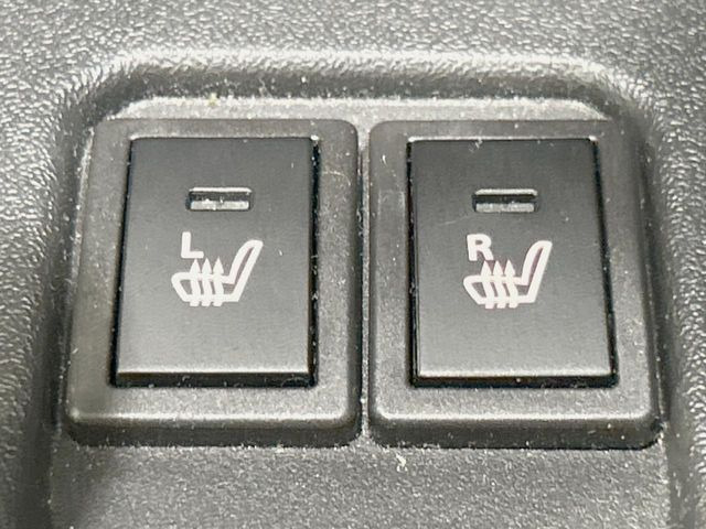 【シートヒーター】寒い日に重宝するシートヒーター!エアコンより早く温まってくれるので寒がりの人も安心ですね♪エアコンの温風は乾燥するから苦手、という方にもをおすすめです。