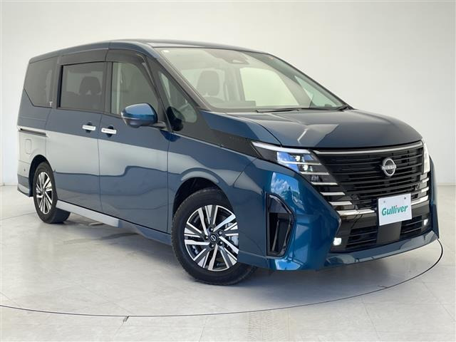 セレナ1.4 e-POWER ハイウェイスターV