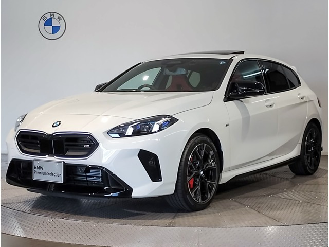 1シリーズM135 xドライブ 4WD