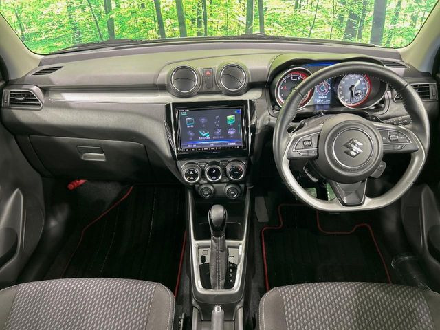 スイフト1.2 ハイブリッド(HYBRID) RS