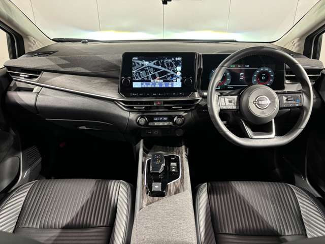 ノートオーラ1.2 G レザーエディション