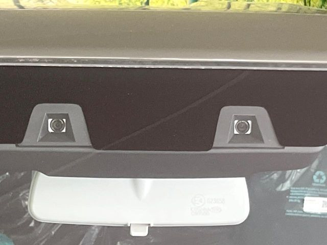 【アダプティブクルーズコントロール】高速道路での長距離走行が楽に!!自動で速度を保つクルーズコントロールが、衝突軽減システムと連携し、前方の車両を感知して車間を保つように速度調節してくれます!!