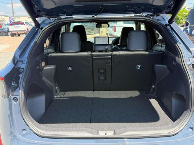 ☆高機能の鈑金工場を完備しています☆大事な愛車が傷ついたときでも安心です☆当社自慢の技術屋にお任せください☆