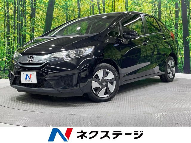 フィット1.5 ハイブリッド Fパッケージ