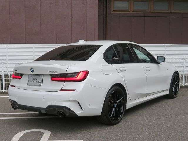 3シリーズセダン320d xドライブ Mスポーツ エディション サンライズ 4WD