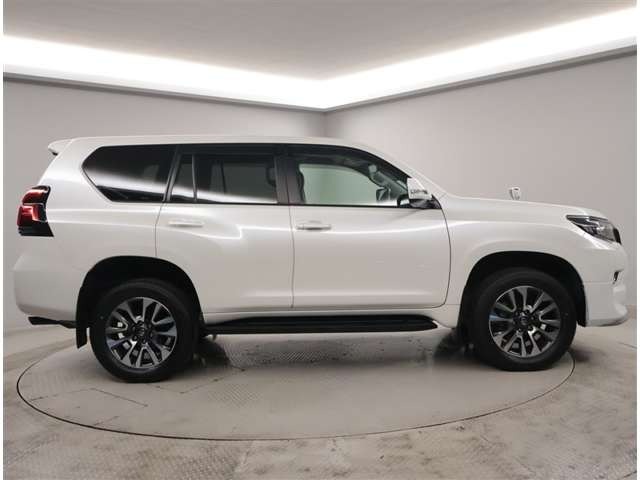 ランドクルーザープラド2.7 TX Lパッケージ 4WD