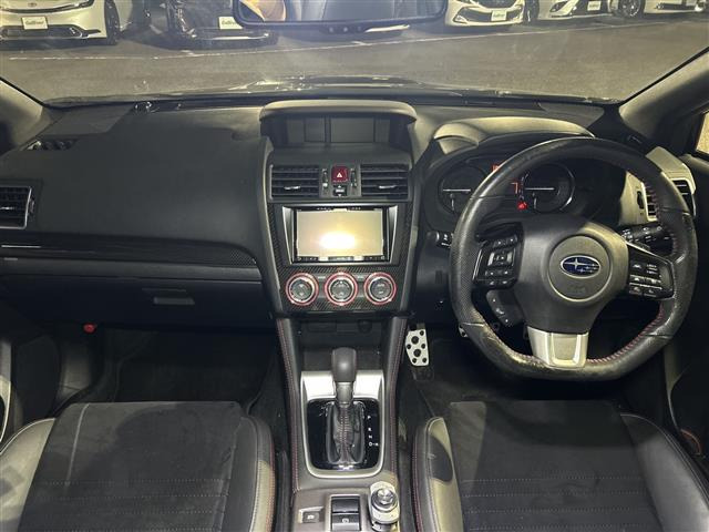 WRXS4 2.0 GT-S アイサイト 4WD